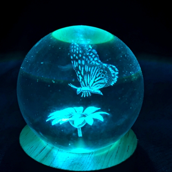 Butterfly Crystal USB Light - Picture 4 of 4